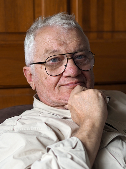 Dr. Michailis Dimitris Dr. Michailis Dimitris